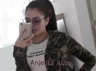 Anjelika_Akbar