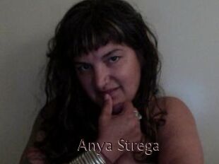 Anya_Strega