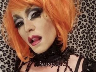Betsy_duz