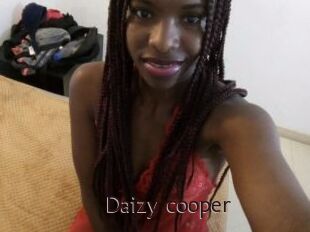 Daizy_cooper