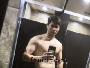 Daniel_devon