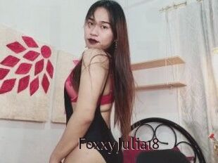 FoxxyJulia18