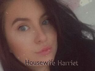 Housewife_Harriet