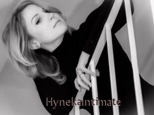 HynekaIntimate