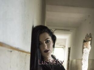 Lucia_Sky