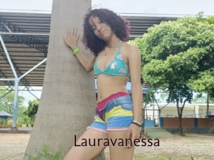 Lauravanessa