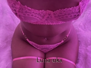 Luna_ukx