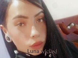 Luna_wicked