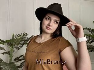 MiaBronks