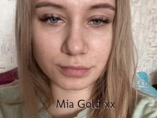 Mia_Gold_xx