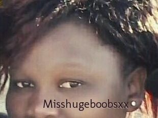 Misshugeboobsxx