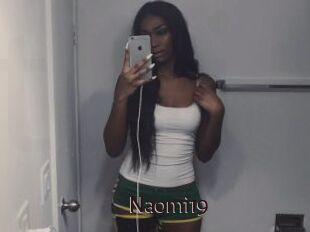 Naomi19