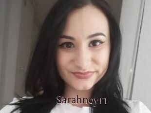 Sarahnoyr1