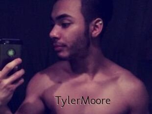 Tyler_Moore